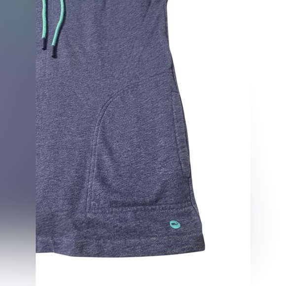Vineyard Vines Women’s size M Blue high neck mock pullover sweatshirt feel - Picture 7 of 8